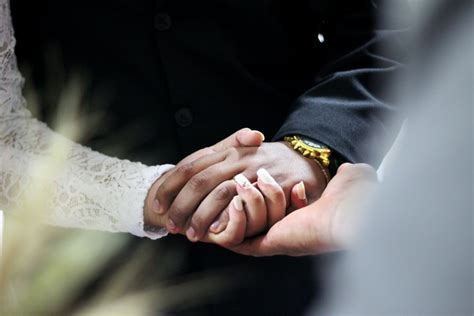 6 Gaya Berhubungan Intim Yang Dilarang Dalam Islam Suami Istri Wajib