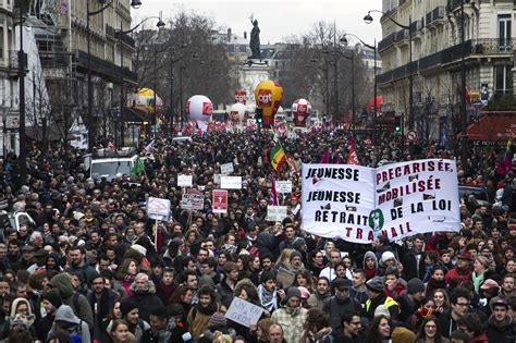 Hundreds Of Thousands Protest Over French Jobs Reform