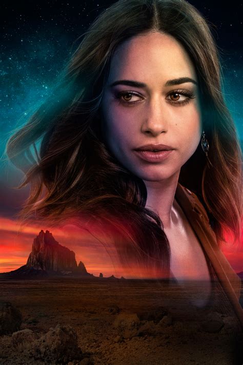 The Cast Of Roswell New Mexico Take Center Stage In New Posters