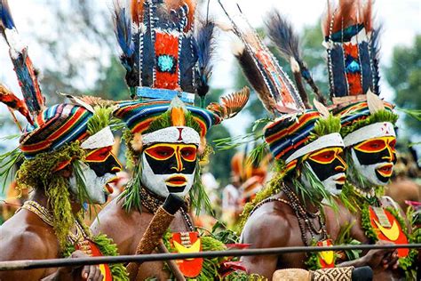 Travel To Papua New Guinea Tribal Dances Goroka Show Friendly People