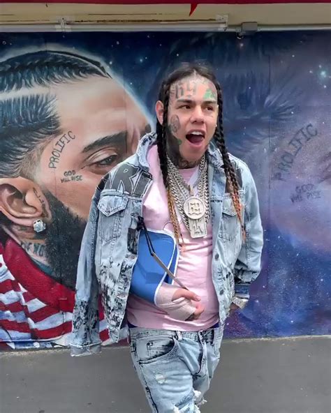 Tekashi 6ix9ine Blasted For Claiming To Arrive In Hood To Pay