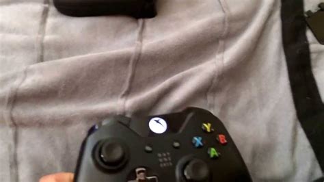 How To Check Your Xbox One Controller Battery Life Easy Youtube