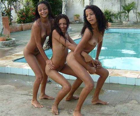 Nude Brazilian Teens TubeZZZ Porn Photos