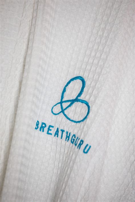 Breathguru® Breathguru Gown Hr Breathguru®