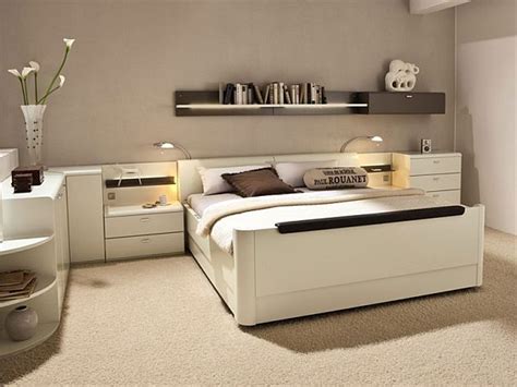 Hochglanzlack grau echtholz eiche oder nussbaum bis hin zum boxspring bett mit. Doppelbett Von Hülsta
