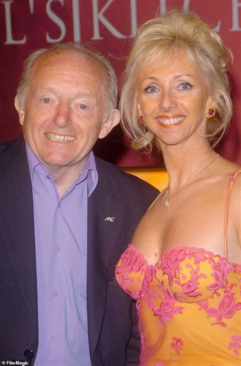 Debbie McGee Reveals She Has Been Battling Breast Cancer Daily Mail Online