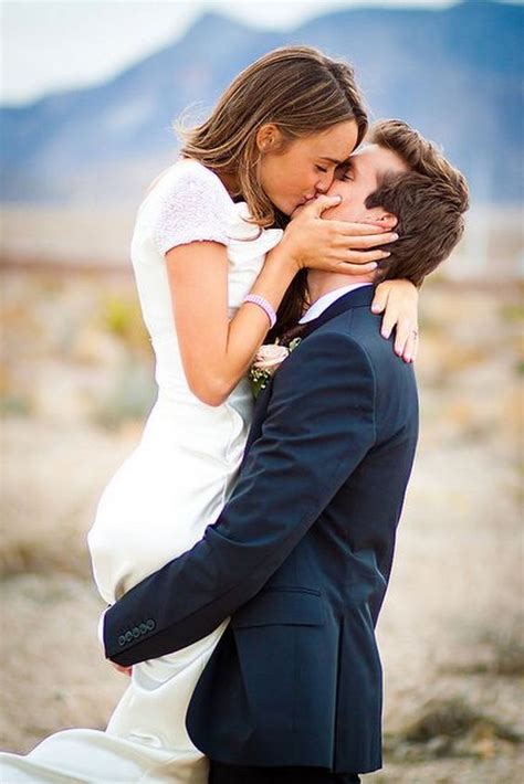 Most Epic Wedding Kiss Photos Of All Time Dpf