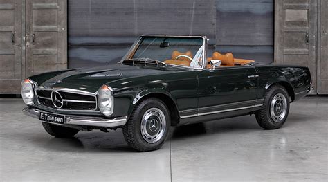 Dieser sl 55 amg ist eines von 10 gebauten exemplaren aus der. Mercedes-Benz SL 'Pagoda' | Classic Driver Magazine
