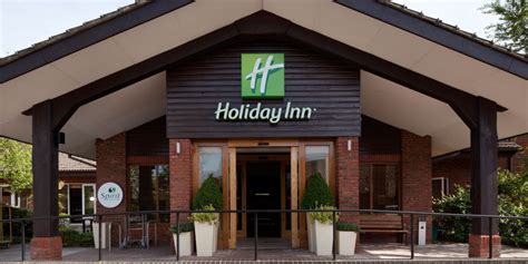 The hotel is home to an indoor swimming pool, an indoor play area and a play corner in the bar. Holiday Inn Guildford | Hotels near LEGOLAND Windsor