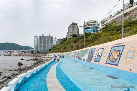 Huinnyeoul Culture Village In Busan Korea Busanpedia