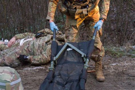 Soldiers In Ukraine Build Battlefield Medic Skills Alongside Nato