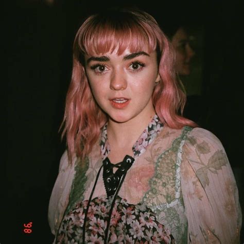 Lovely Pink Lady Maisie Williams Pink Ladies Actresses