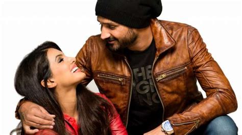 Harbhajan Singh Saw My Poster Fell In Love With Me At First Sight Geeta Basra Spills Beans