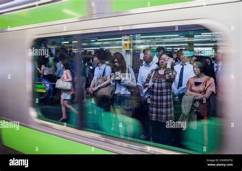 Rush Hour At Jr Shinjuku Railway Station Yamanote Line Shinjuku Tokyo Japan Stock Photo Alamy