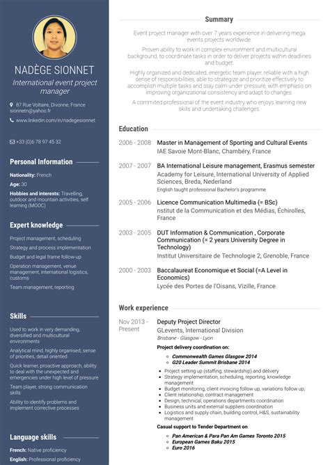 For an it consultant resume, it's important to hit on great customer service skills and vast technical knowledge as the applicant in the sample does. Project Director - Resume Samples and Templates | VisualCV