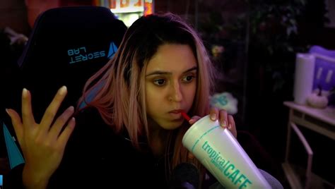 Macaiyla Apologizes After Receiving Week Ban On Twitch Dot Esports