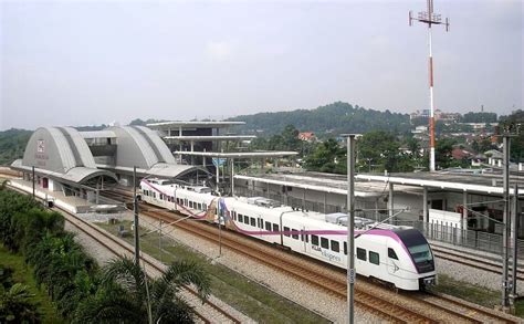 Kuala lumpur international airport (klia). KLIA Ekspres ERL train services, fastest train between ...