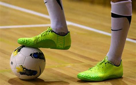 √ 6 Teknik Dasar Futsal Beserta Gambar And Penjelasannya