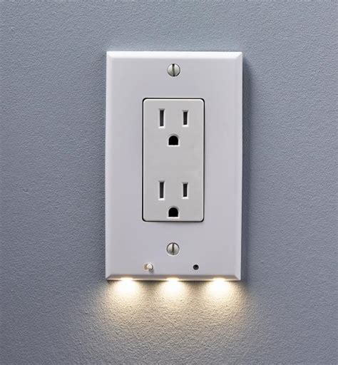 Decora Style Led Outlet Cover Plate Lee Valley Tools