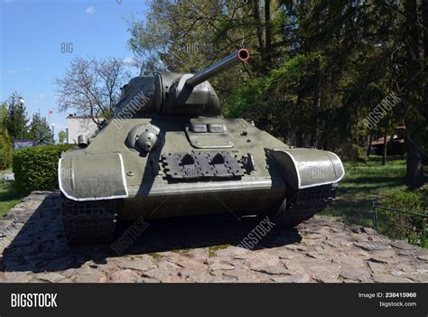 Soviet Tank T 34 Image And Photo Free Trial Bigstock
