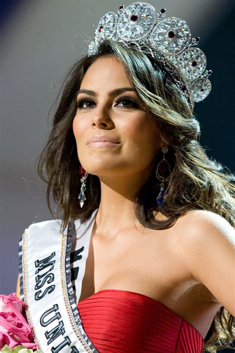 Celebrity Sexy Show Miss Universe Winner Jimena Navarrete Of Mexico Crowned Miss Universe