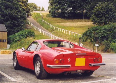 Today, the dino 206 gt is regarded by many ferrari connoisseurs as the most distinctive and important dino model. 1968 Ferrari Dino Photos, Informations, Articles - BestCarMag.com