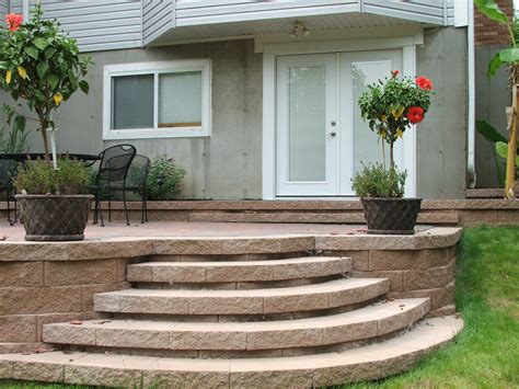 Curved Steps To Paver Patio Yeah I Did That Agape Retaining