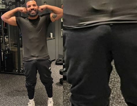Rapper Drake Showcases His Massive Eggplant In New Workout Photo