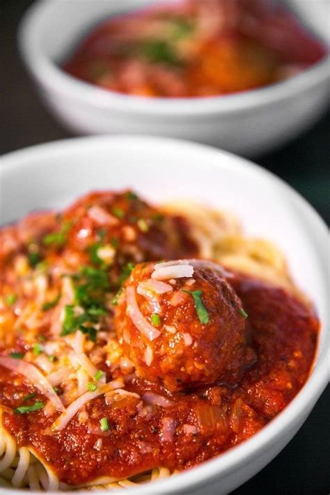 A fabulous feast that's already been prepared — what's better than that? Pioneer Woman Meatballs | Recipe in 2020 | Dinner, Keto ...