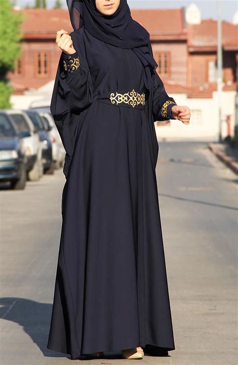 Burka design pic burka design 2020 burka design 2018 bangladesh burka design 2018 burka design cutting burka design images 2018 burka design simple bu. ☙Modest Outfits/Tesettür Giyim☙1 panosundaki Pin