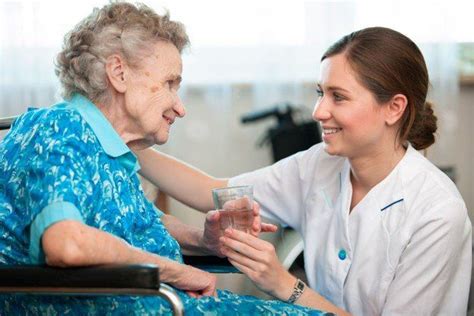 Elder Care How To Pick The Right Professional To Care For Your Old