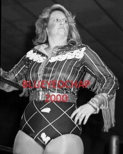 Peggy Lee Leather Girl Wrestler 8 X 10 Wrestling Photo Nwa Wwf Ebay