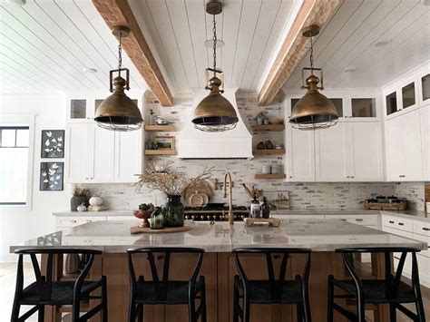 White Shiplap Ceiling With Beams Soul And Lane