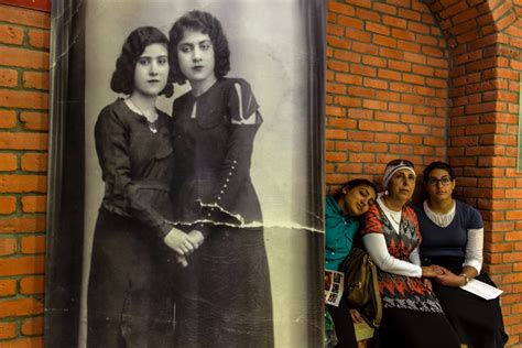 In Israel Iraqi Jews Reflect On Baghdad Heritage The New York Times