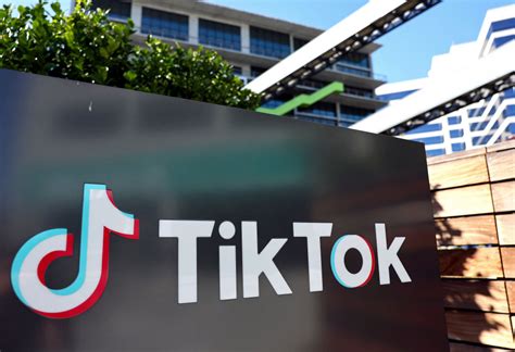 tiktok may soon be banned from all u s government devices by congress with few exceptions