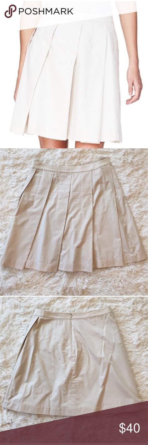 Theory Khaki Pleated Skirt Size 46 Super Cute Runs Large Id Say