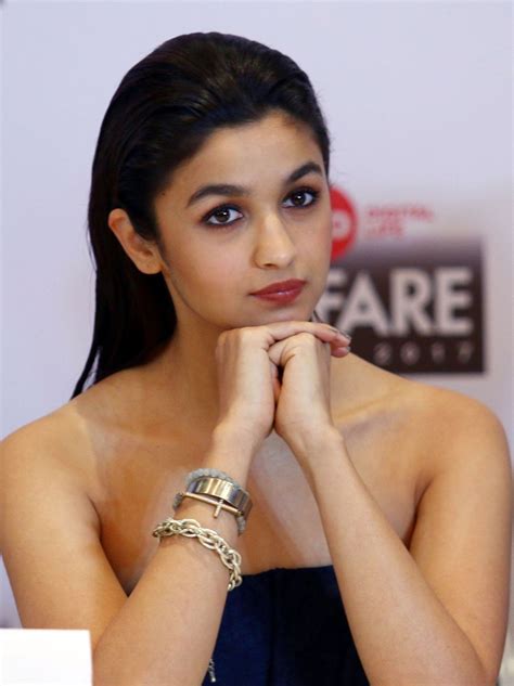 Alia Bhatt Looks Super Sexy At The Announcement Event Of 62nd Jio Filmfare Awards In Mumbai