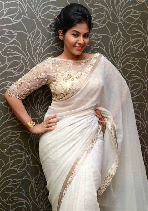 beauty galore hd tamil actress anjali sexy pose in white saree