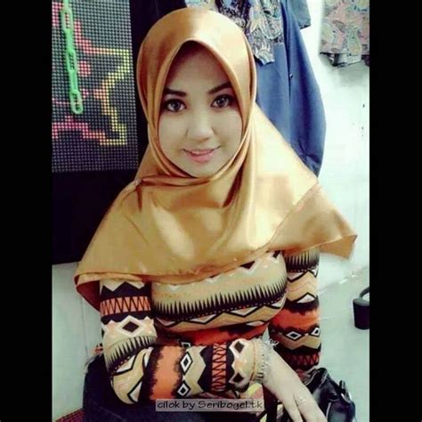 Jilboobs Melayu Tetek 774 Jilboobs Awek Bertudung Baju Ketat Tetek