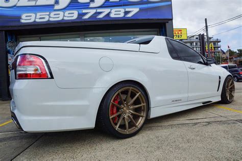 These progress to vesicles, pustules and ulcers and can last for up to 3 weeks. HSV Commodore VF Maloo White with Bronze Vertini RF1.1 ...