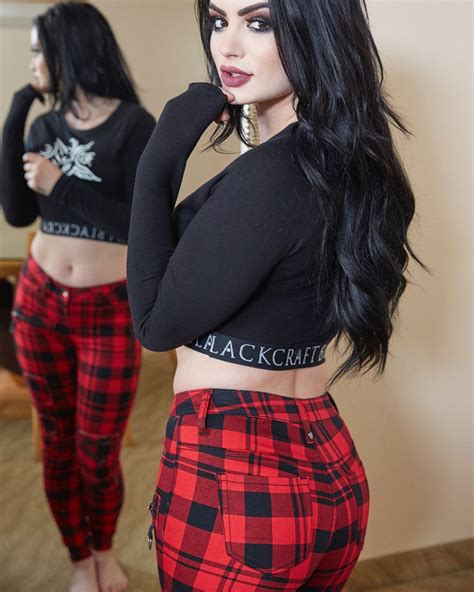 Paige WWE Biography Age Real Name Babefriend Career AEW Movies Net Worth Height Weight