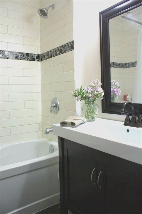 This is a great way to draw the hues of a bedroom into the bathroom, and can easily be installed in a rental. Before And After Small Bathroom Makeovers Big On Style