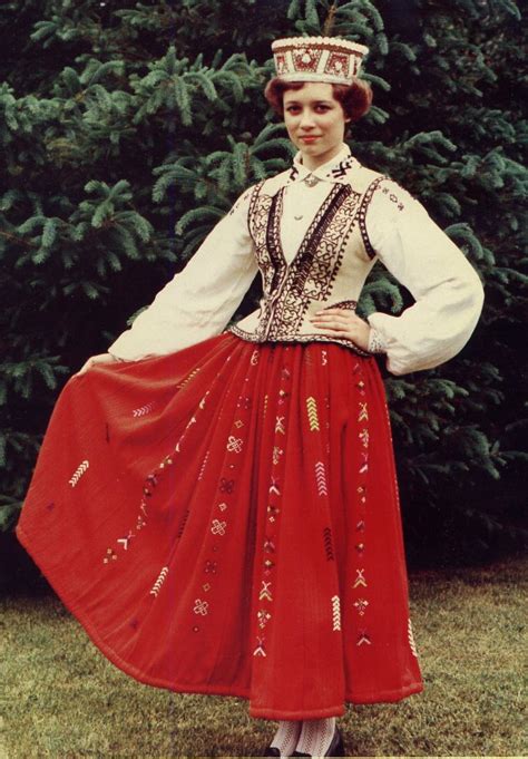 Folkcostumeandembroidery Costume Of Nica South Kurzeme Province Latvia