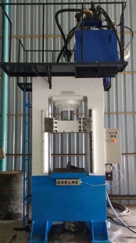 Cast Steel Hydraulic Press Machine Capacity 1 5 Ton At Rs 485000 In