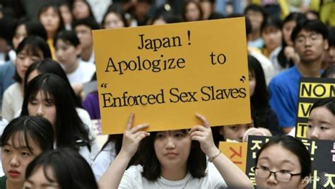 south korean court orders japan to compensate former sex slaves cna
