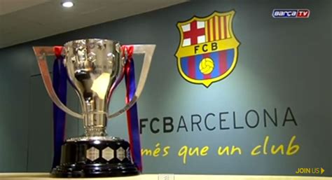 El equipo campeón recibe un premio de 68. La Copa de la Liga ya está en el Camp Nou - SPORTYOU