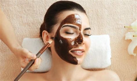 5 Diy Dark Chocolate Face Masks For Radiant Skin