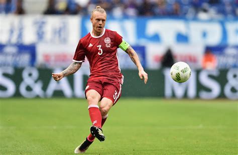 Check out his latest detailed stats including goals, assists, strengths simon kjaer characteristics. Simon Kjær langer ud efter DBU