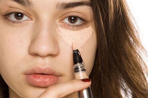 How To Use Color Correcting Concealer A Quick Guide