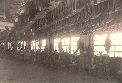 A Look Inside The Harley Davidson Factory Of Yesteryear ~ Riding Vintage